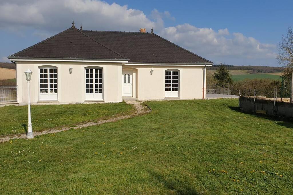 Villa Le Bellevue A 1 H 30 De Paris Et 20 Km De Troyes à Estissac Extérieur photo